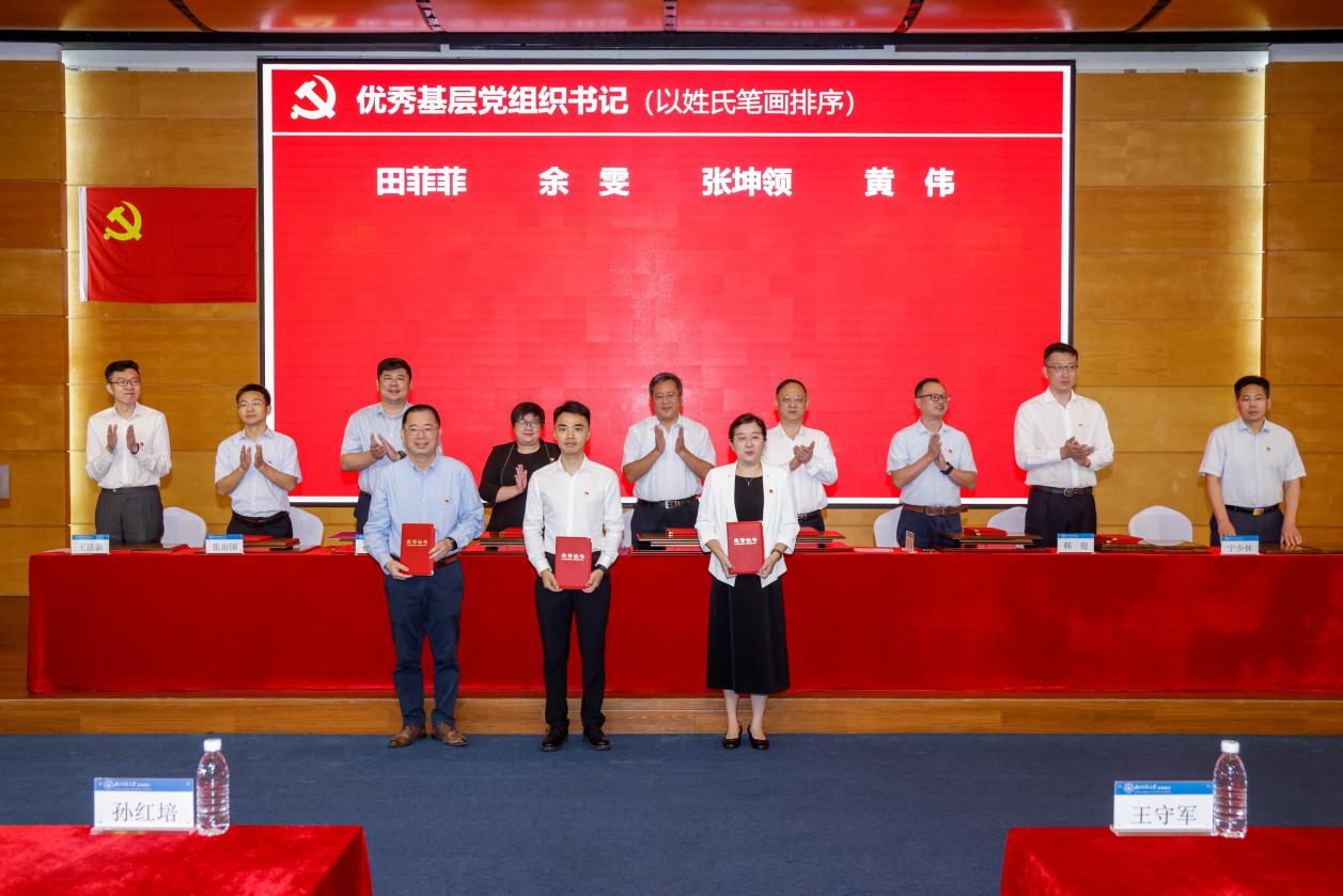 bd833c2aaa00476585c9aefc35a50f32 btiÌåÓý¡¤(Öйú)¹Ù·½ÍøÕ¾ - APPÏÂÔØ