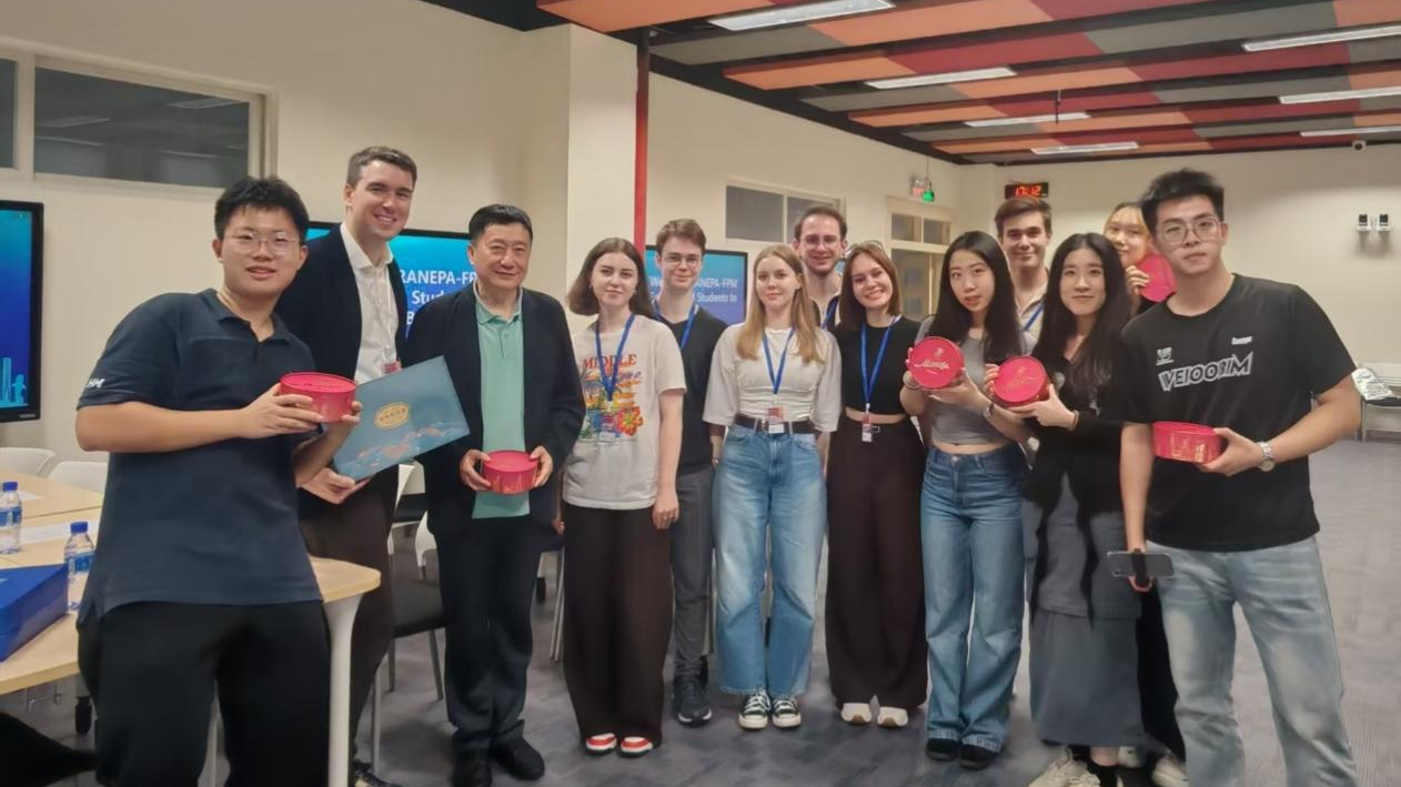 00d57a46162d4dadbf4876fc869b3cf4 112013.png